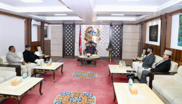 बालुवाटार बैठकमा प्रचण्डले भने- मन्त्रालय फुटाएर गलत थिति बसाल्दिनँ, हल्लाका पछि नलाग्नुस्